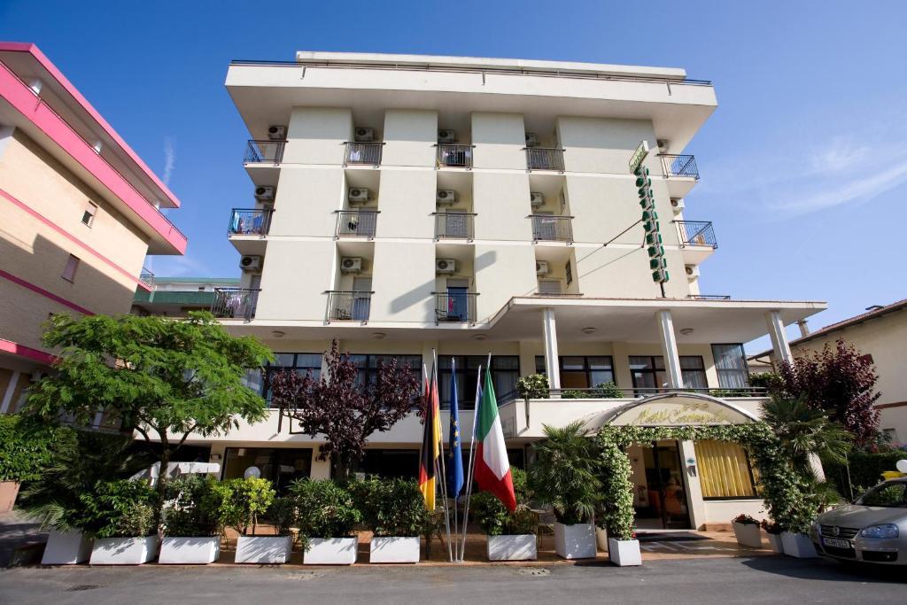 Hotel Costaverde Cesenatico Exterior photo